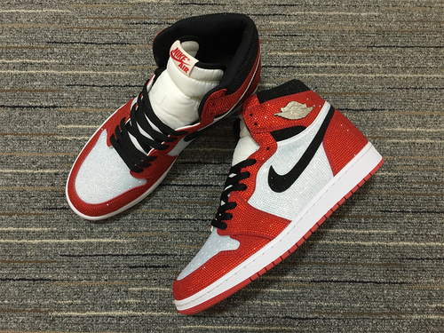 Jordan 1 Retro Chicago 36-46-f5e2fdb7